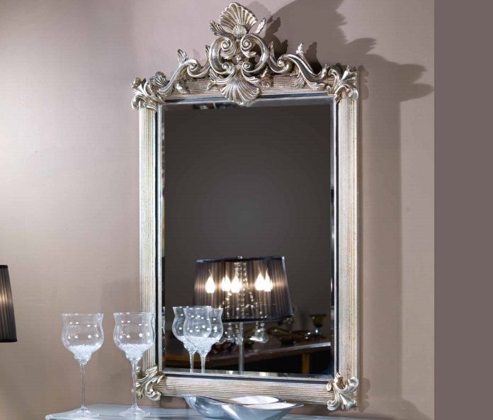 Specchiera in legno